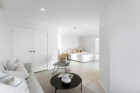 Photo of property in 53 Urlich Avenue, Melville, Hamilton, 3206