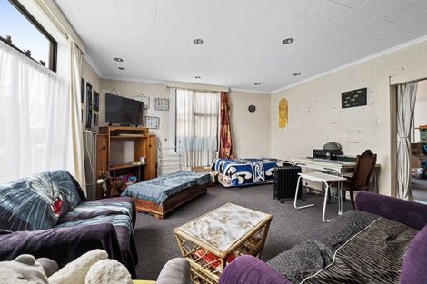 Photo of property in 9 Olivia Street, Stratford, 4332