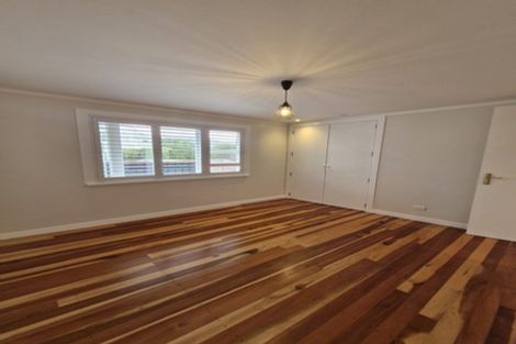 Photo of property in 1 Burrows Avenue, Karori, Wellington, 6012
