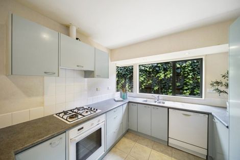Photo of property in 22 Limerick Place, Dannemora, Auckland, 2016
