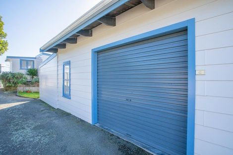 Photo of property in 36 Moana Road, Paraparaumu, 5032