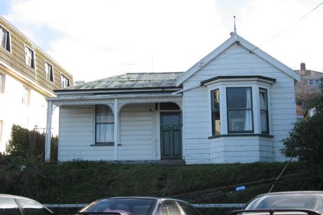 Photo of property in 92 Harbour Terrace, North Dunedin, Dunedin, 9016