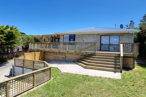 Photo of property in 31 Hiwi Crescent, Titahi Bay, Porirua, 5022