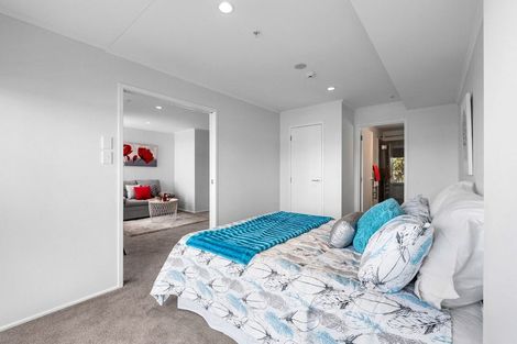 Photo of property in 1e/30 Westward Ho, Glen Eden, Auckland, 0602