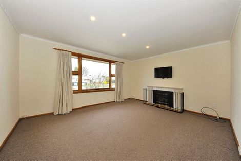 Photo of property in 6 Bucknell Street, Sockburn, Christchurch, 8042