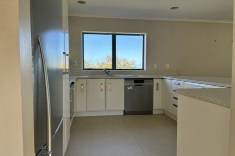 Photo of property in Mt Carmel Mews, 1/9 Arawa Road, Hataitai, Wellington, 6021