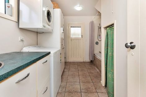 Photo of property in 69a Hatea Drive, Regent, Whangarei, 0112
