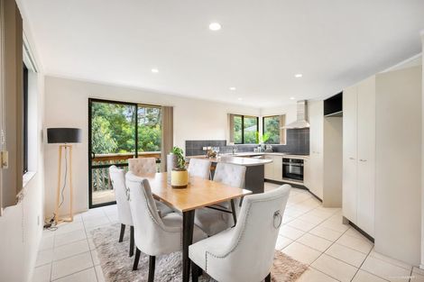 Photo of property in 57b Lonely Road, Fairview Heights, Auckland, 0632