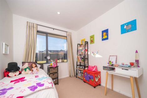 Photo of property in 11 Shepherd Avenue, West Melton, 7618