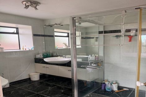 Photo of property in 18 Shaftesbury Street, Avonhead, Christchurch, 8042