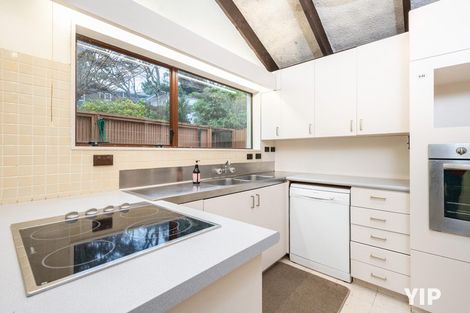 Photo of property in 1 Kim Street, Khandallah, Wellington, 6035