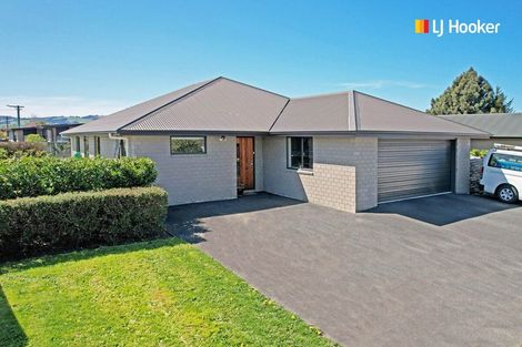 Photo of property in 7 Kura Place, Mosgiel, 9024