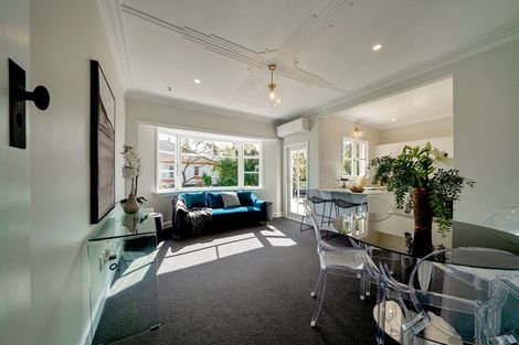 Photo of property in 211a Bay View Road, Saint Clair, Dunedin, 9012