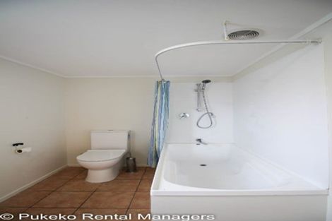 Photo of property in 5 Janese Place, Weymouth, Auckland, 2103