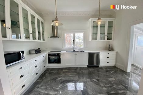 Photo of property in 10 Moana Crescent, Musselburgh, Dunedin, 9013