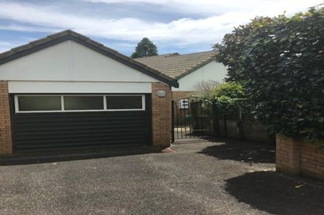 Photo of property in 2/55 Moore Street, Howick, Auckland, 2014