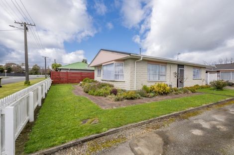 Photo of property in 3 Tasman Street, Levin, 5510