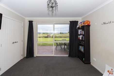 Photo of property in 28 Rooneys Road, Weston, Oamaru, 9491