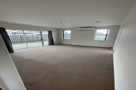 Photo of property in 3 Mcdivitt Street, Manurewa, Auckland, 2102
