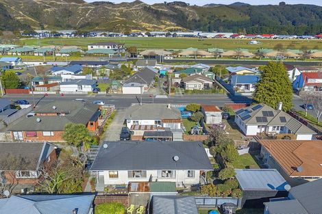 Photo of property in 2/32 Ararino Street, Trentham, Upper Hutt, 5018