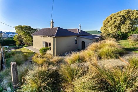 Photo of property in 32 Avon Street, South Hill, Oamaru, 9400