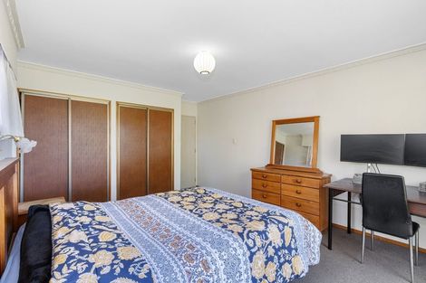 Photo of property in 2/8 Witbrock Crescent, Burnside, Christchurch, 8053