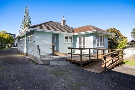 Photo of property in 116 Kervil Avenue, Te Atatu Peninsula, Auckland, 0610