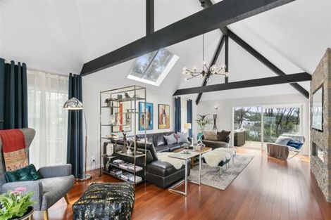 Photo of property in 19 Jubilee Road, Khandallah, Wellington, 6035