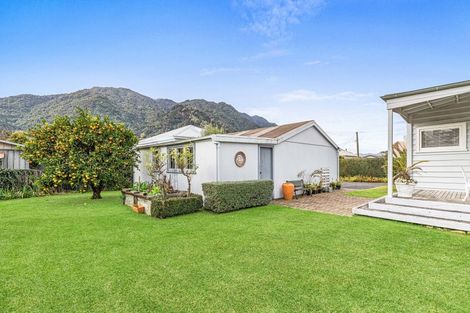 Photo of property in 14 Terminus Street, Te Aroha, 3320