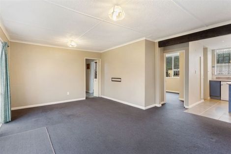 Photo of property in 1 Pine Avenue, Kainga, Christchurch, 8083