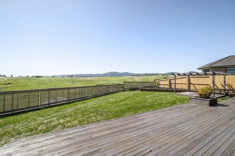 Photo of property in 27 Devoy Drive, Owhata, Rotorua, 3010