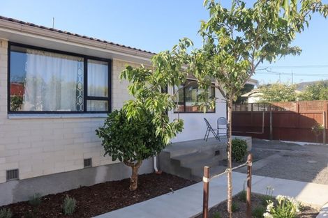 Photo of property in 1/13 Aorangi Road, Bryndwr, Christchurch, 8053