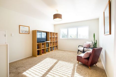 Photo of property in 40 Ngarimu Crescent, Taradale, Napier, 4112