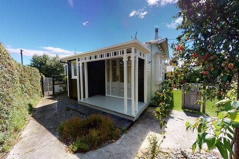 Photo of property in 52 Kawatiri Avenue, Gonville, Whanganui, 4501
