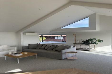 Photo of property in 2/12 Aotearoa Terrace, Murrays Bay, Auckland, 0630