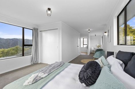 Photo of property in 201 Holborn Drive, Stokes Valley, Lower Hutt, 5019