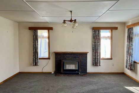 Photo of property in 34a Park Street, Foxton, 4814