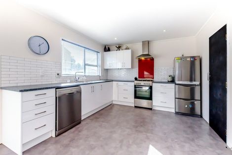 Photo of property in 263 Te Moana Road, Waikanae, 5036