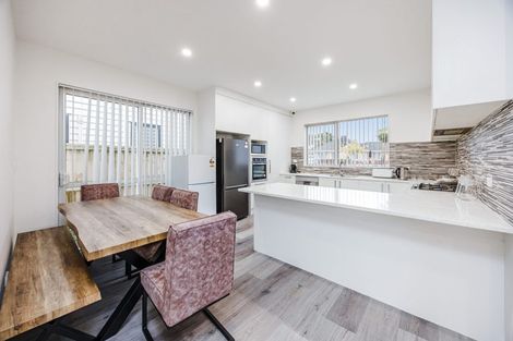 Photo of property in 7 Carlie Street, Papatoetoe, Auckland, 2025