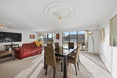 Photo of property in 2/9 Takutai Avenue, Bucklands Beach, Auckland, 2012