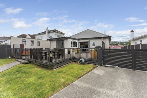 Photo of property in 11 Hathaway Avenue, Boulcott, Lower Hutt, 5010