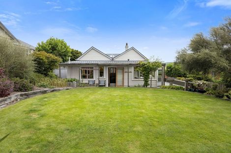 Photo of property in 9 Farquharson Street, Opoho, Dunedin, 9010