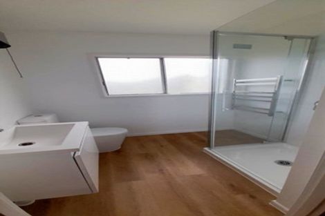 Photo of property in 16 Selwyn Road, Havelock North, 4130