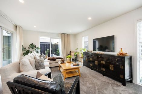 Photo of property in 15 Samuel Place, Terrace End, Palmerston North, 4410