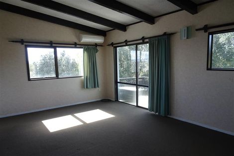 Photo of property in 2 Pamir Place, Welcome Bay, Tauranga, 3112