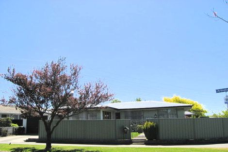 Photo of property in 24 Arlington Street, Burnside, Christchurch, 8053