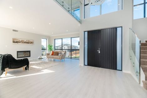 Photo of property in 5 Kate Duncan Drive, Swanson, Auckland, 0614