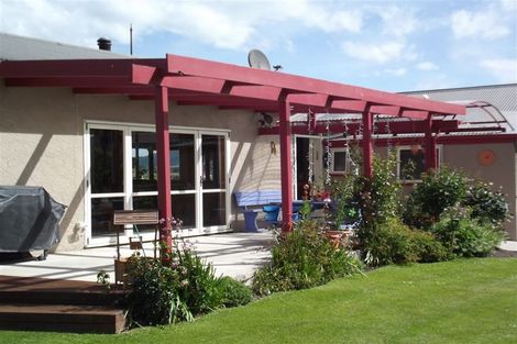 Photo of property in 9 Pembroke Street, Waimate, 7980