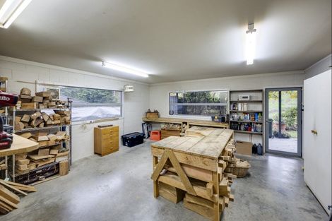 Photo of property in 12 Rochfort Road, Havelock North, 4130