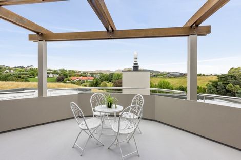 Photo of property in 88 Rochfort Road, Havelock North, 4130